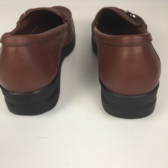 Gravity Defyer cordovan leather loafers w/buckle - Picture 5 of 9